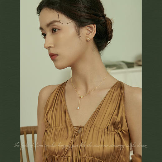 Oflye潮流饰品  新中式淡水珍珠可调节设计玉髓珍珠吊坠纯银项链女新款小众轻奢高级感锁骨链 商品图2