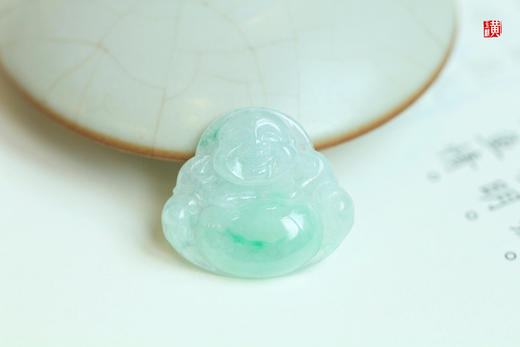 【吉祥如意】天然翡翠弥勒佛 配精美挂绳 商品图0