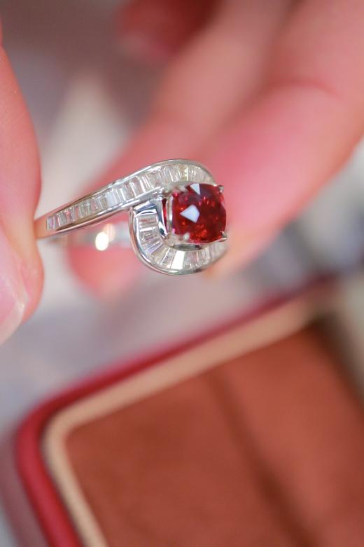 1.09ct 红宝石戒指 商品图4