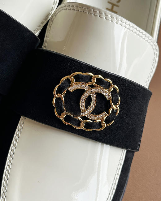 现货 THS 6.29-限时 香家 女士 厚底乐福鞋 双C水钻点缀乐福鞋 2色 BZ1185 商品图7