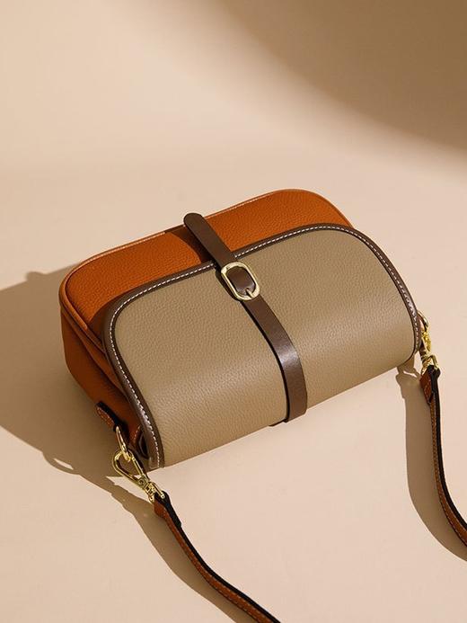 【轻松出行 演绎时尚】2024新款斜挎包 女高级感 小众软皮包 百搭休闲通勤 大容量单肩包-QQ 商品图3