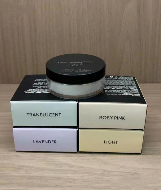 [小滋心选]【活动价¥69.9】魅可无瑕轻盈散粉4g 商品图0