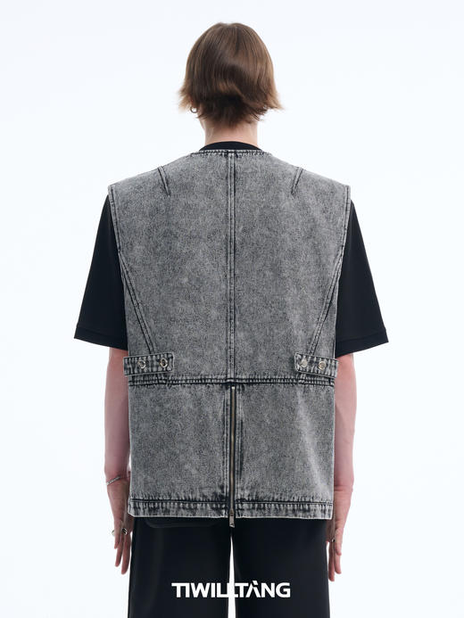 TIWILLTANG 启世录“苏霾”纯棉V领牛仔活页袢带无袖马甲宽松男夏 商品图2
