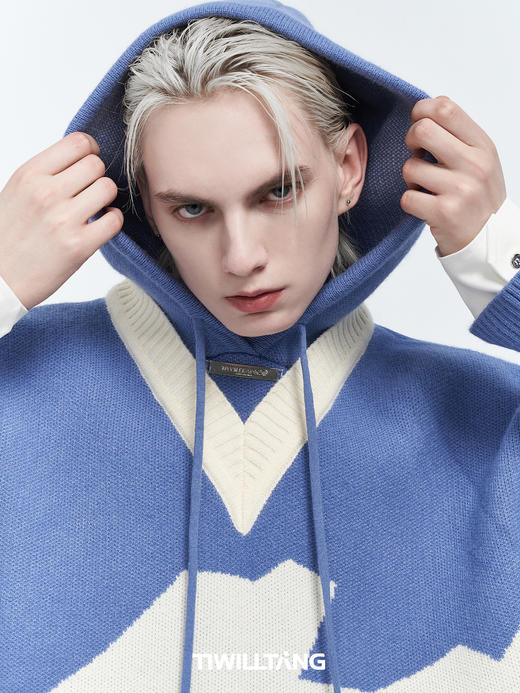 TIWILLTANG启世录 店主推荐 限定蓝紫灰撞米白两件式刺绣针织卫衣 商品图2