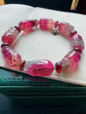 40.6g 雕刻碧玺手链