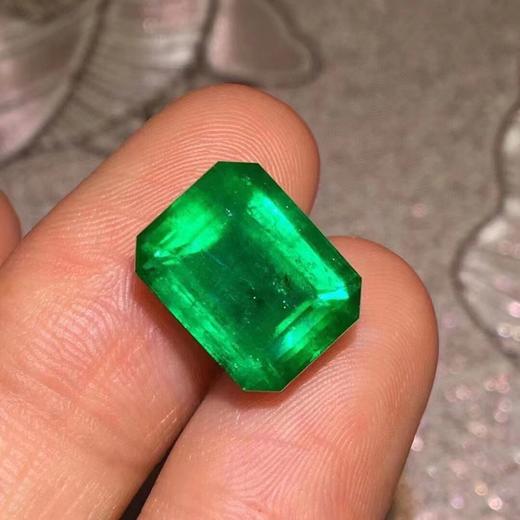 6.19ct 祖母绿裸石 商品图2