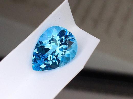 2.58ct 海蓝宝裸石 商品图3