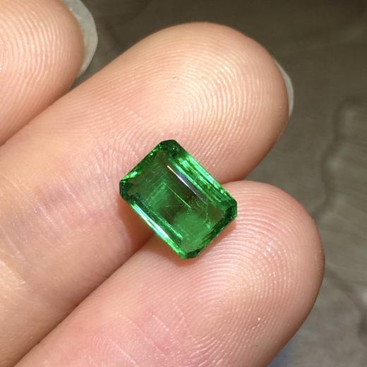 1.43ct 祖母绿裸石 商品图0