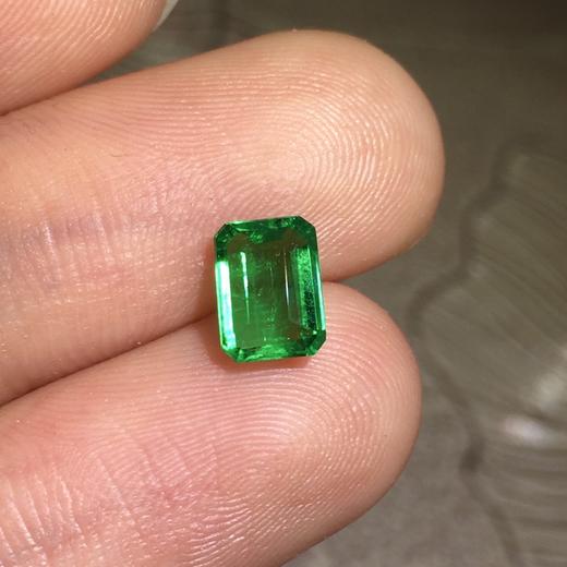 0.88ct 祖母绿裸石 商品图5
