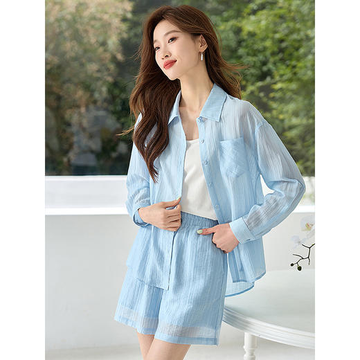 【专属特价】熙世界轻薄天丝防晒衬衫短裤两件套2025夏季新款风休闲盐系套装 商品图2