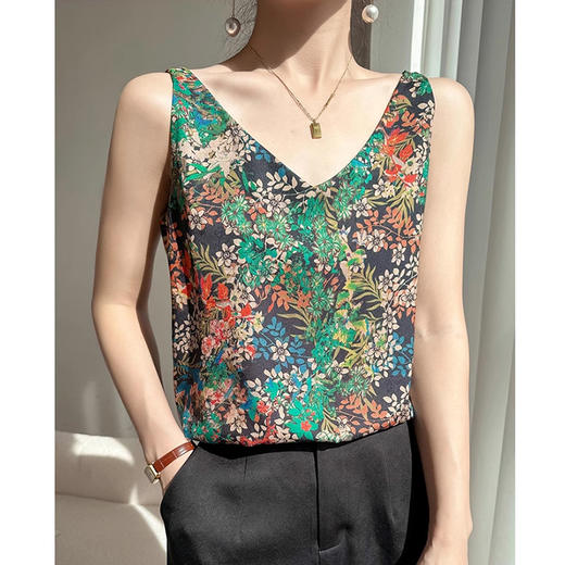 裁缝学苑AQ313新款V领露肩小吊带纸样女装真丝女士内搭背心服装打板 商品图6