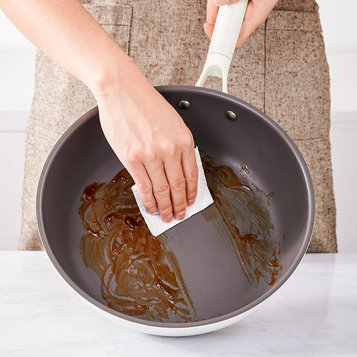 神田 云朵锅系列钛合金家用不粘煎炒锅28cm 玻璃盖 商品图4