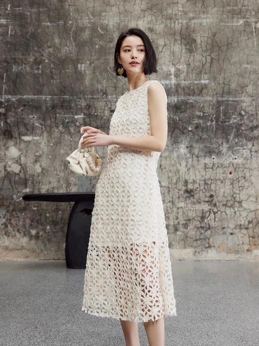 LPIUTY品牌直发⚠️月下初恋白绣花无袖连衣裙 A0262036 商品图0