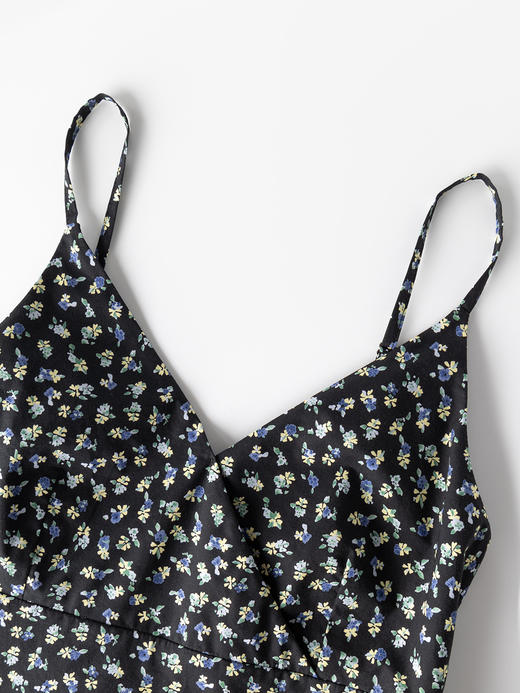 COCO ZONE "玫瑰吊带裙“夏季碎花V领吊带连衣裙显瘦A字裙CC1C1554 商品图4