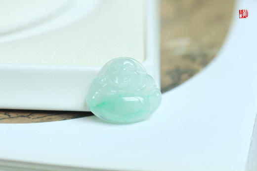 【笑口常开】天然翡翠弥勒佛吊坠  配精美挂绳 商品图1