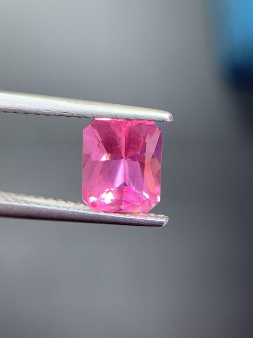 2.03ct 尖晶石裸石 商品图2