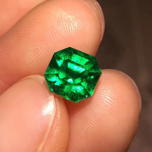 1.45ct 祖母绿裸石 商品图1