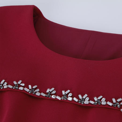 RF8F1斯尔丽2024新款礼服裙斗篷式设计感别致高贵收腰合体宴会连衣 商品图4