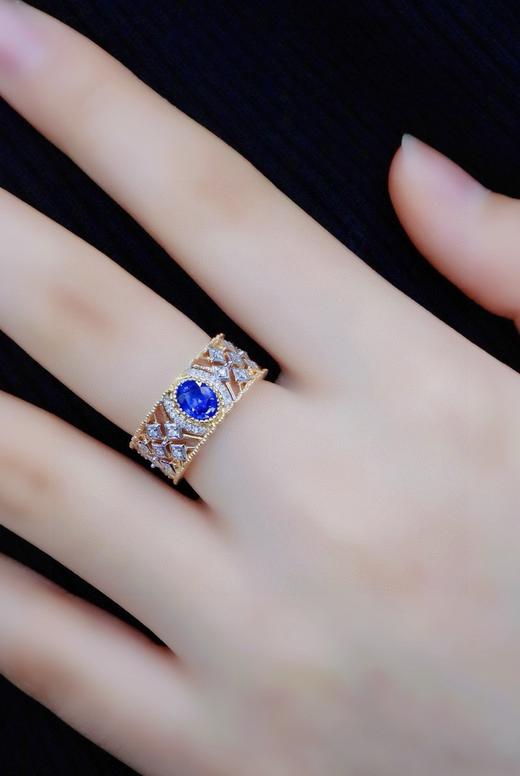 0.92ct 蓝宝石戒指 商品图4