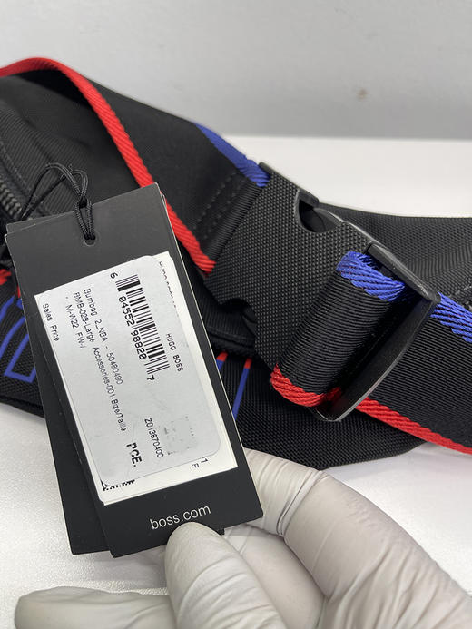 HUGO BOSS/胡戈波士 男士联名款撞色包边拉链收纳休闲腰包 商品图4