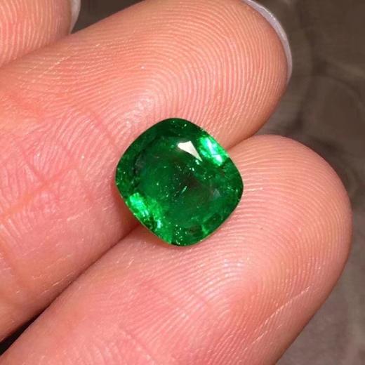 1.17ct 祖母绿裸石 商品图1