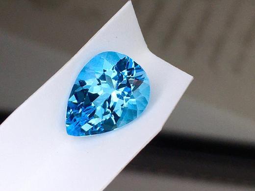 2.58ct 海蓝宝裸石 商品图2