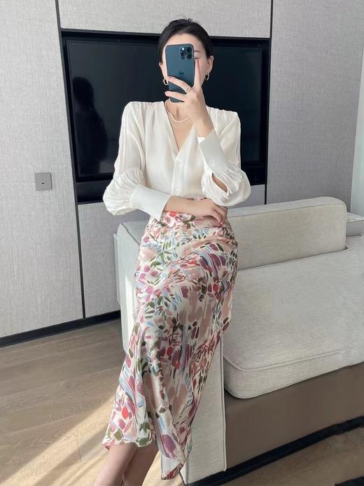 碎花半身裙夏季中长款女2023新款收腰弹力缎面鱼尾裙高腰气质半裙_HLY 商品图2