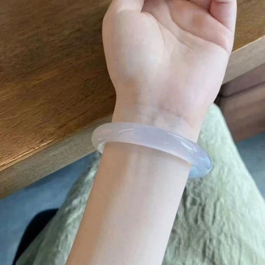 芋泥啵啵镯子 白月光玉髓手镯 玛瑙圆条白月光  紫罗兰手镯少女 商品图2