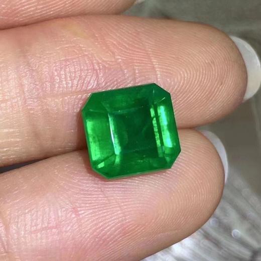 3.32ct 祖母绿裸石 商品图6