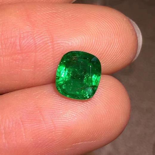 1.17ct 祖母绿裸石 商品图3