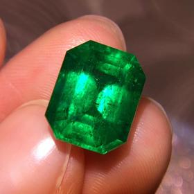 5.61ct 祖母绿裸石