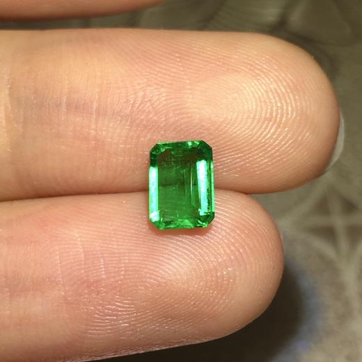 0.88ct 祖母绿裸石 商品图7