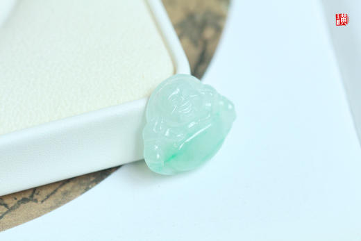 【笑口常开】天然翡翠弥勒佛吊坠  配精美挂绳 商品图3