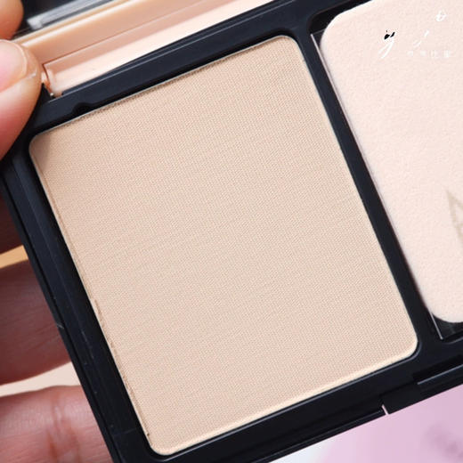 Make Up For Ever玫珂菲仿真丝绒粉饼 商品图5