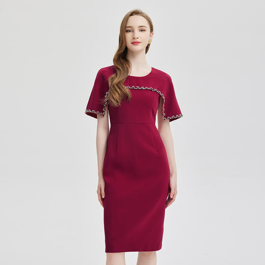 RF8F1斯尔丽2024新款礼服裙斗篷式设计感别致高贵收腰合体宴会连衣 商品图0