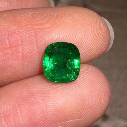 1.17ct 祖母绿裸石 商品图2