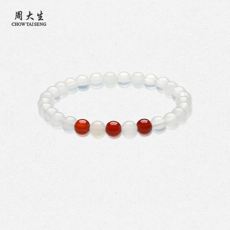 周大生瑞雪红妆和田玉手串