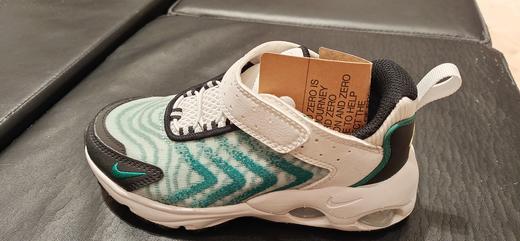 【耐克儿童】B8F | 耐克儿童气垫跑步鞋 商品图0