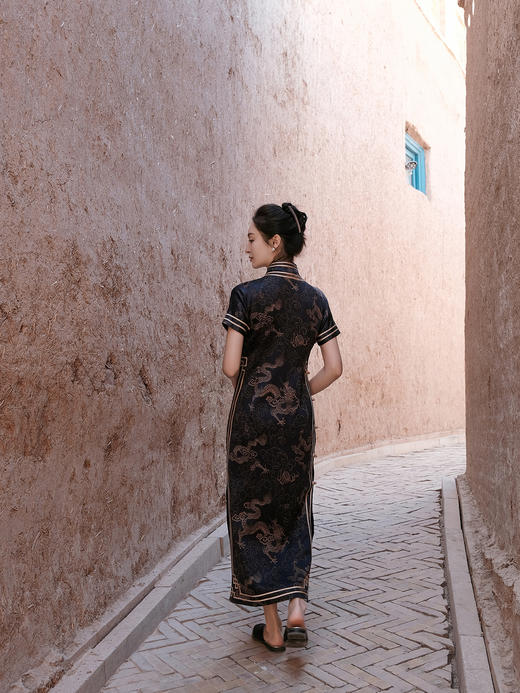 盛唐牡丹盛奢系列| 限量款| 高货-重缎龙纹旗袍(特殊商品不退不换) 商品图7