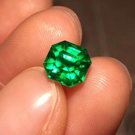 1.45ct 祖母绿裸石 商品图3