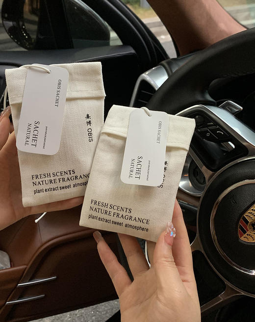 【清仓到手8件套！OBIS挂件香包】日本专业调香设计师团队调香 小众高级香 汽车/卧室/衣橱/办公室 玉米碎粒+天然植物精油 孕妇宝宝可用 商品图3