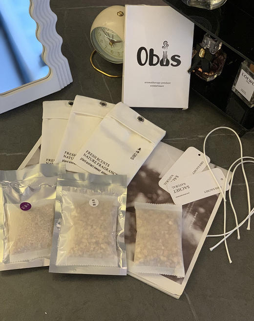 【清仓到手8件套！OBIS挂件香包】日本专业调香设计师团队调香 小众高级香 汽车/卧室/衣橱/办公室 玉米碎粒+天然植物精油 孕妇宝宝可用 商品图4