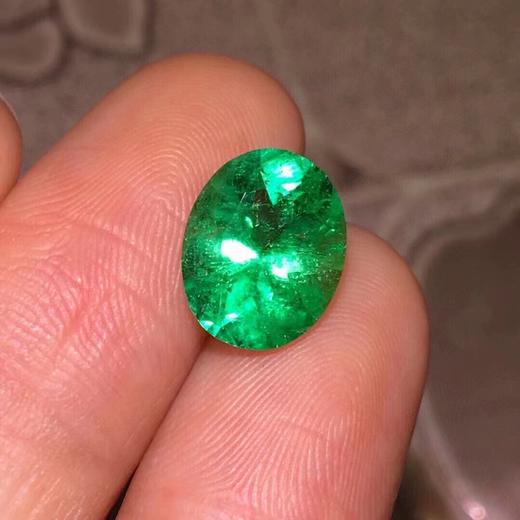 2.36ct 祖母绿裸石 商品图1