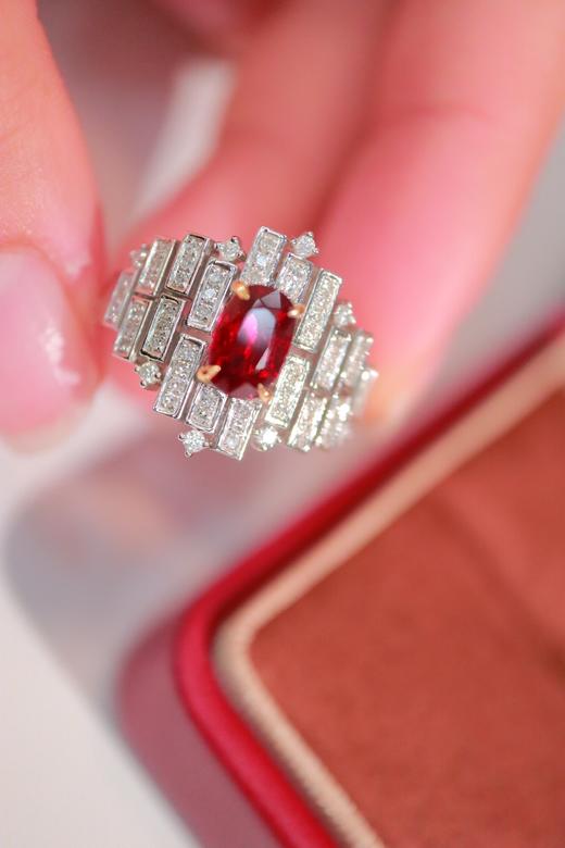 1.34ct 红宝石戒指 商品图2