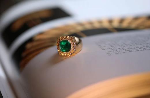 祖母绿唐塔琉璃雪 商品图2