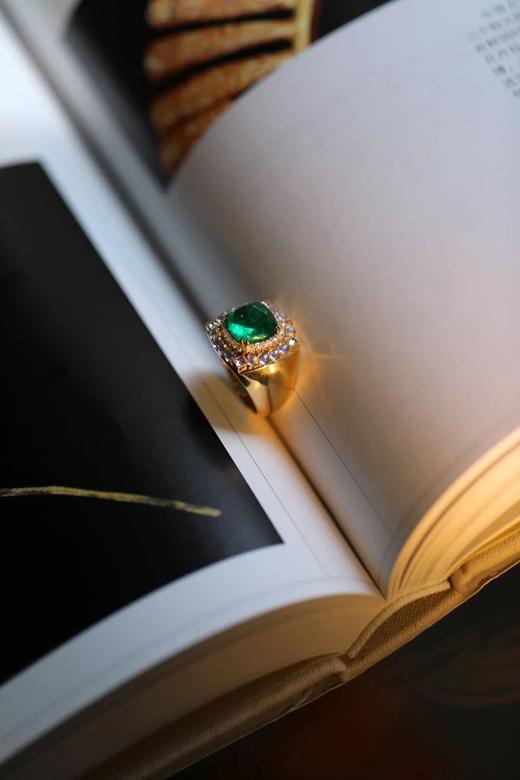 祖母绿唐塔琉璃雪 商品图0