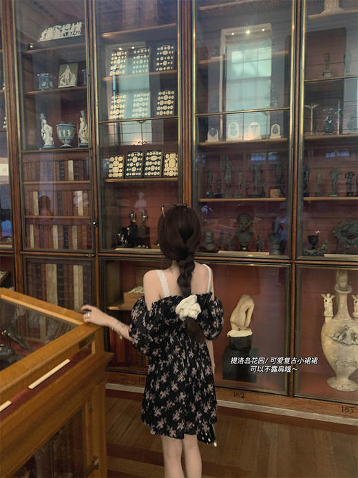 金蘑菇菇  提洛岛花园/ 两穿迷人系 小众复古碎花连衣裙 商品图0
