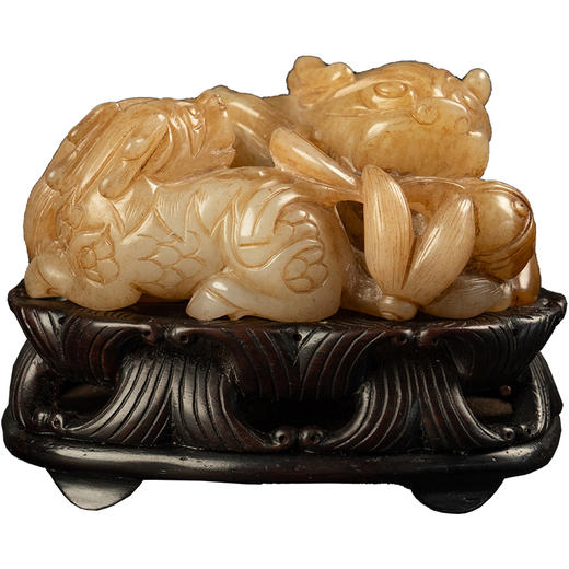 清 玉雕麒麟瑞兽摆件（红木座） 商品图5