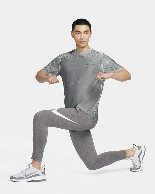 Nike 耐克A.P.S. Dri-FIT ADV 男子速干短袖百搭上衣FN2972-034 商品图4