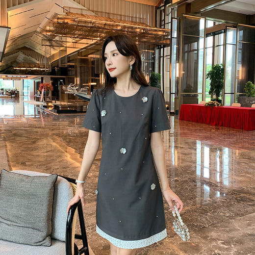 奢姿大码女装2025夏季减龄亮片拼接裙子胖妹妹立体装饰时尚连衣裙9942825748 商品图4